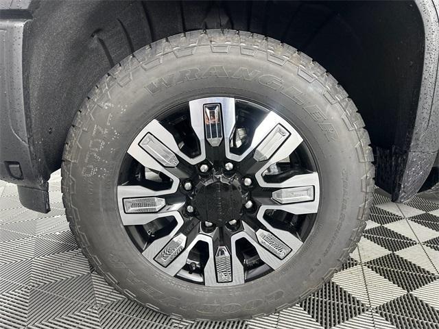 new 2025 GMC Sierra 2500 car, priced at $89,350