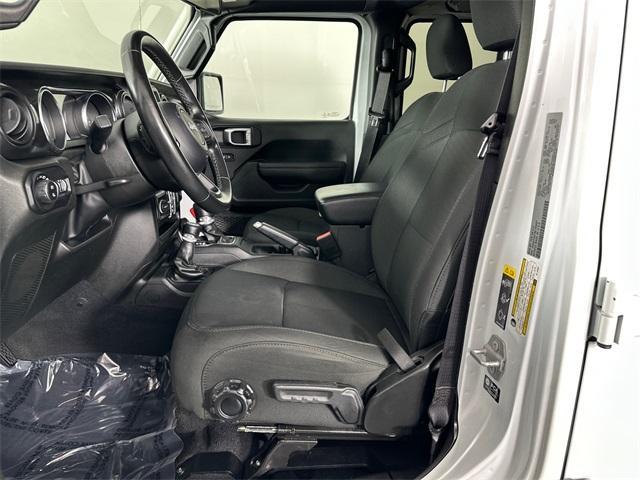 used 2022 Jeep Gladiator car, priced at $31,250