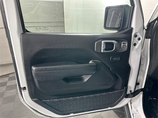 used 2022 Jeep Gladiator car, priced at $31,250