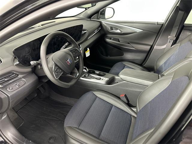 new 2025 Buick Envista car, priced at $28,050