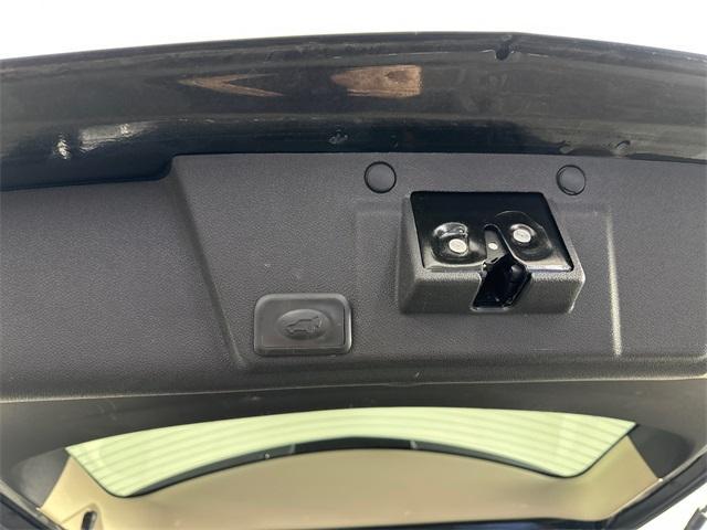 used 2015 Chevrolet Traverse car, priced at $9,122