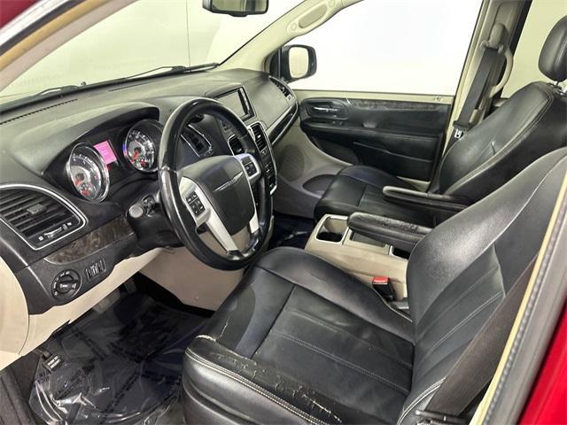 used 2014 Chrysler Town & Country car, priced at $5,581
