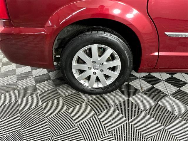 used 2014 Chrysler Town & Country car, priced at $5,581
