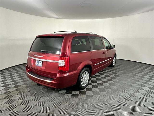 used 2014 Chrysler Town & Country car, priced at $5,581