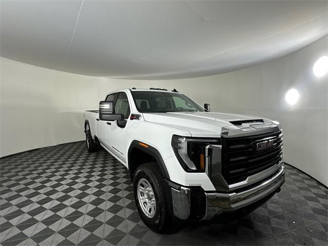 new 2025 GMC Sierra 2500 car, priced at $66,175