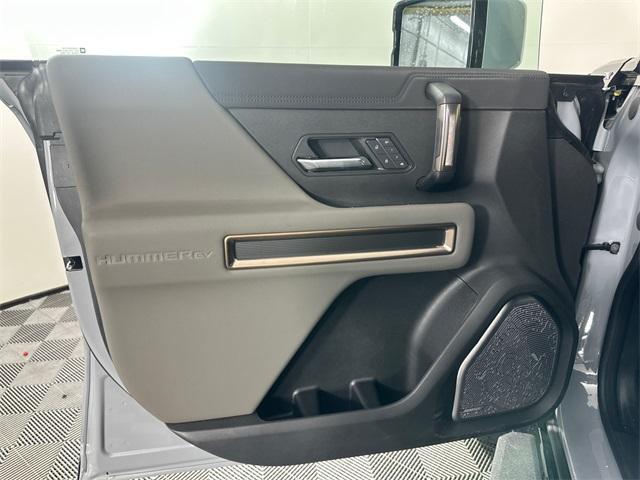new 2025 GMC HUMMER EV Pickup car, priced at $97,020