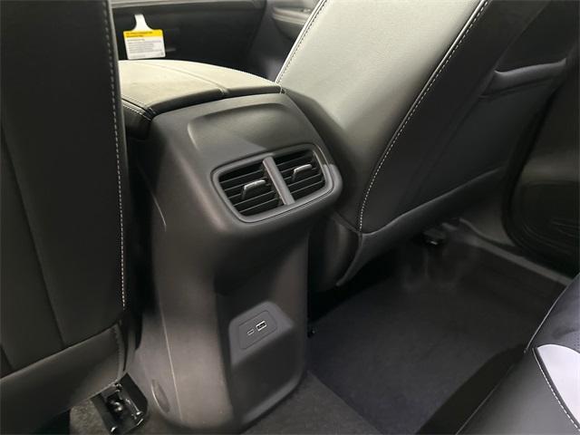 new 2025 Buick Envision car, priced at $43,735
