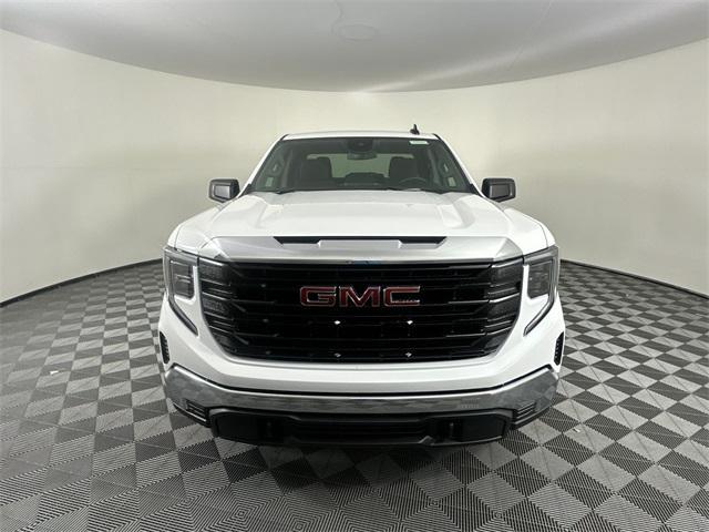 new 2025 GMC Sierra 1500 car, priced at $43,875