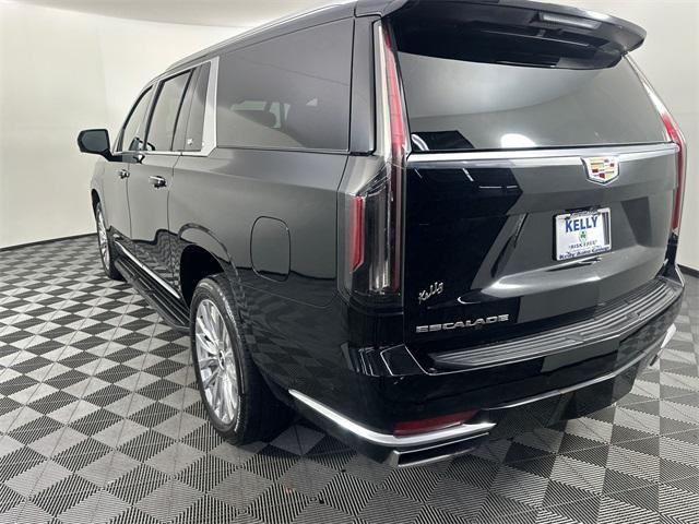 used 2023 Cadillac Escalade ESV car, priced at $72,500