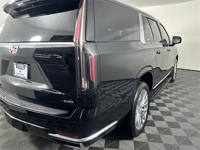 used 2023 Cadillac Escalade ESV car, priced at $72,500