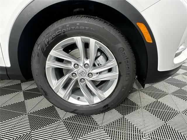 new 2025 Buick Envista car, priced at $25,965
