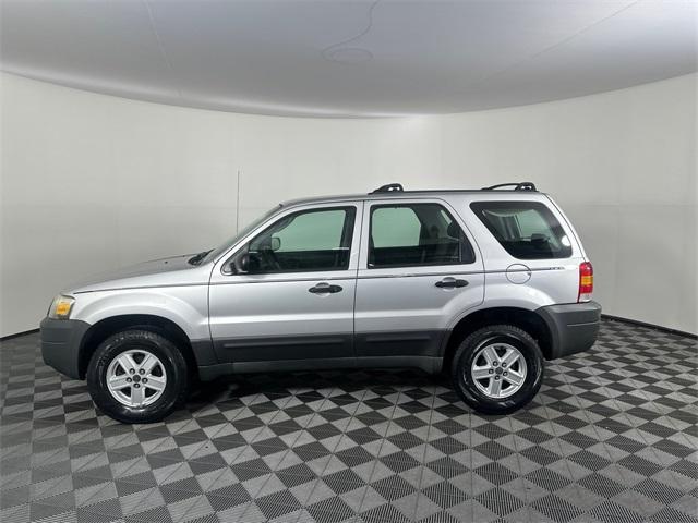 used 2005 Ford Escape car, priced at $7,995