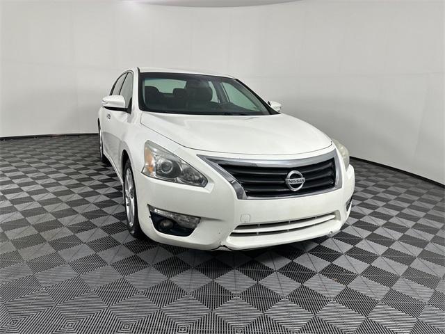 used 2014 Nissan Altima car, priced at $4,941