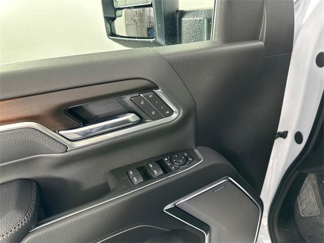 new 2026 GMC Sierra 2500 car, priced at $92,165