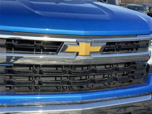 new 2025 Chevrolet Silverado 1500 car, priced at $50,856