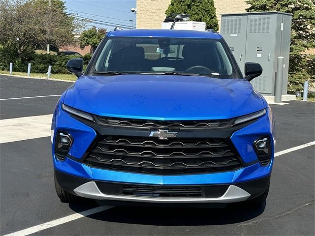 new 2025 Chevrolet Blazer car, priced at $35,413