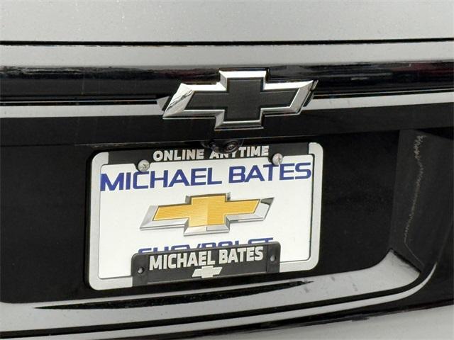 new 2026 Chevrolet Traverse car, priced at $50,076