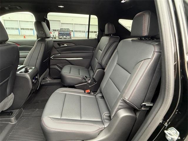 new 2026 Chevrolet Traverse car, priced at $50,076