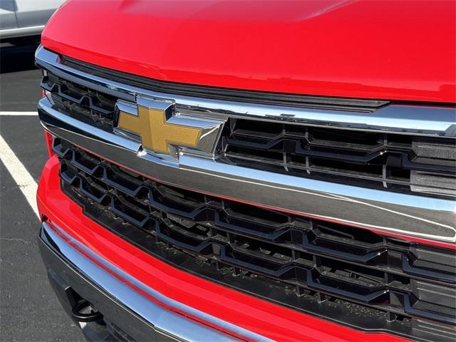 new 2025 Chevrolet Silverado 1500 car, priced at $50,511