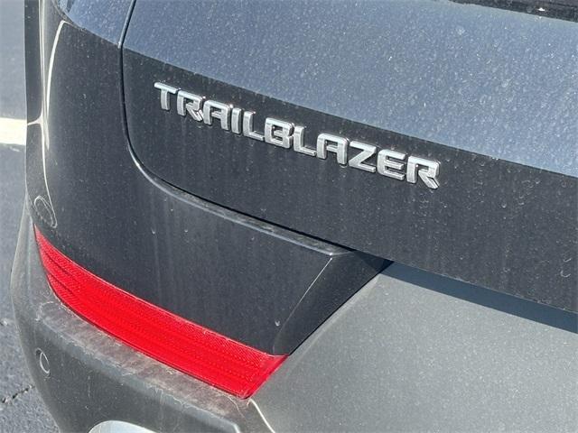 new 2025 Chevrolet TrailBlazer car, priced at $26,254