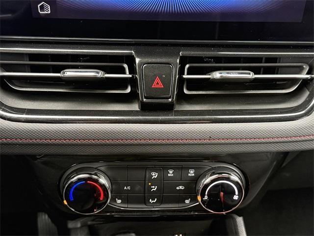 used 2024 Chevrolet TrailBlazer car, priced at $25,292