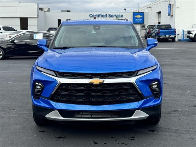 new 2025 Chevrolet Blazer car, priced at $38,015