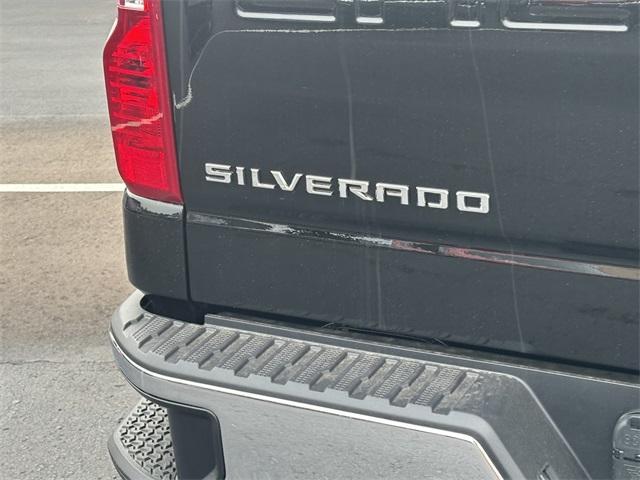 new 2025 Chevrolet Silverado 1500 car, priced at $49,812