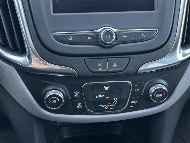 used 2024 Chevrolet Equinox car, priced at $22,960
