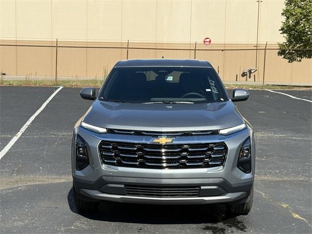 new 2026 Chevrolet Equinox car, priced at $30,454
