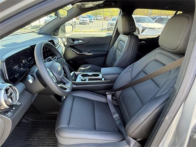 new 2026 Chevrolet Equinox car, priced at $30,454