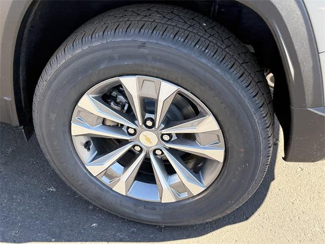 new 2026 Chevrolet Equinox car, priced at $30,454