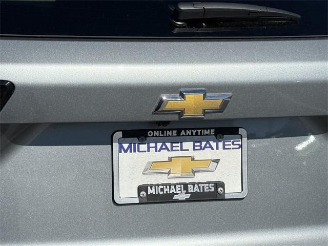 new 2026 Chevrolet Equinox car, priced at $30,454