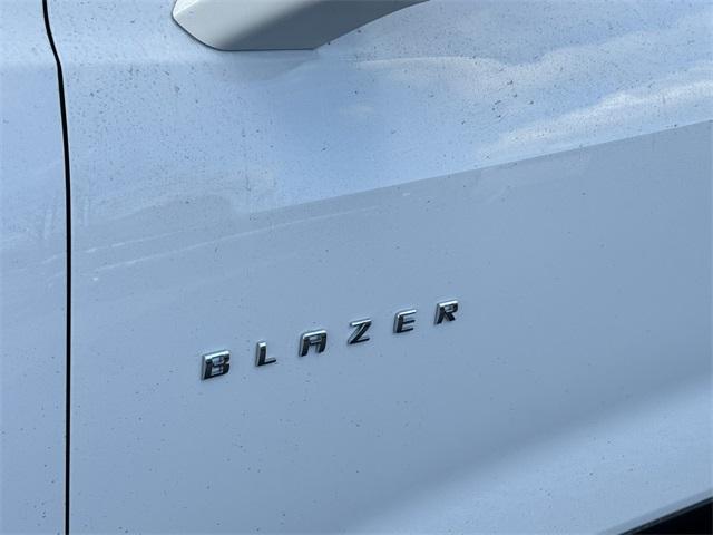 new 2025 Chevrolet Blazer car, priced at $35,789