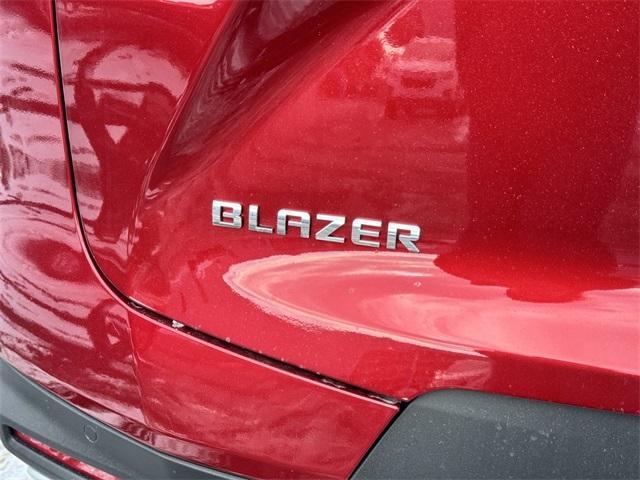 new 2025 Chevrolet Blazer car, priced at $36,549