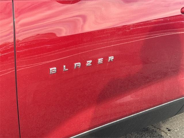 new 2025 Chevrolet Blazer car, priced at $36,221