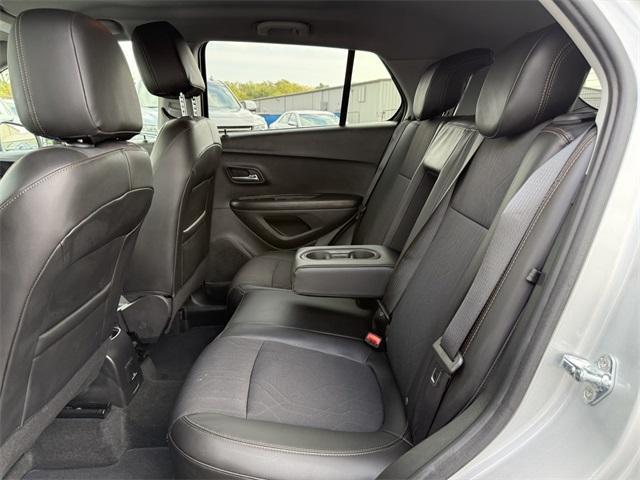 used 2022 Chevrolet Trax car, priced at $18,982