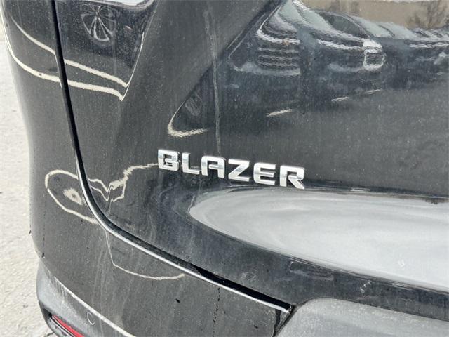 new 2025 Chevrolet Blazer car, priced at $35,789