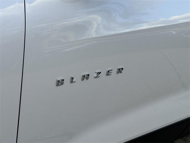 new 2025 Chevrolet Blazer car, priced at $39,458