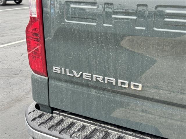 new 2025 Chevrolet Silverado 1500 car, priced at $51,205