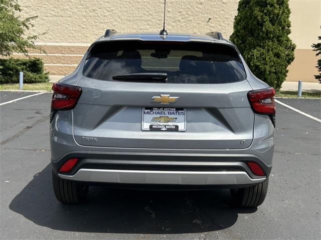 new 2025 Chevrolet Trax car, priced at $22,934