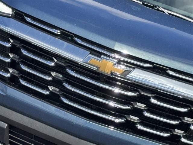 new 2026 Chevrolet Equinox car, priced at $27,888
