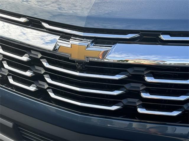 new 2025 Chevrolet Equinox car, priced at $28,836