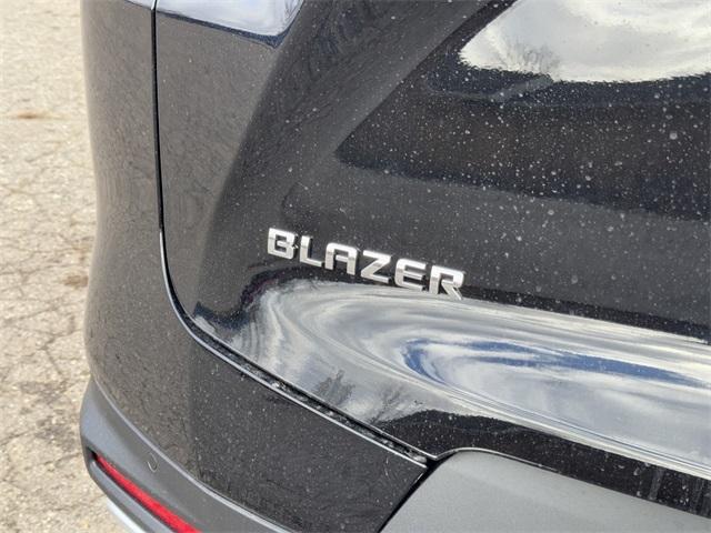 new 2025 Chevrolet Blazer car, priced at $36,116