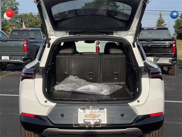 new 2025 Chevrolet Equinox EV car, priced at $43,887