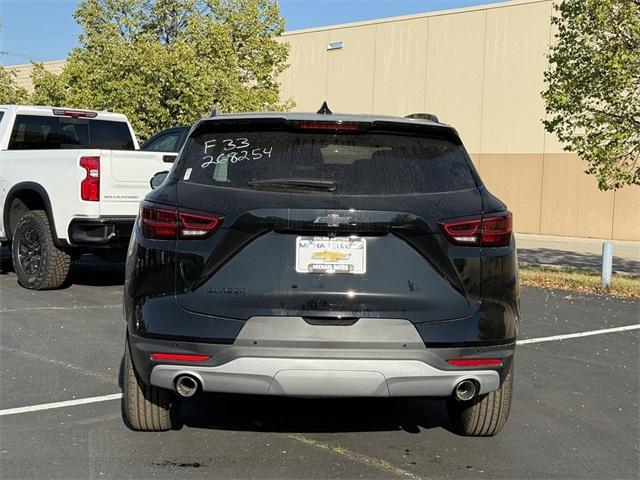 new 2025 Chevrolet Blazer car, priced at $36,041