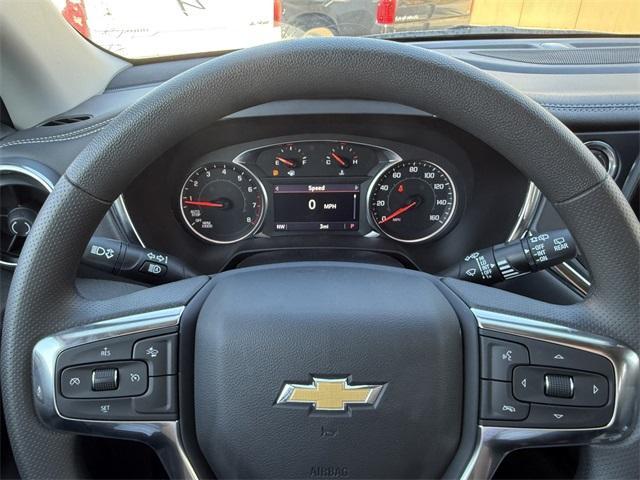 new 2025 Chevrolet Blazer car, priced at $36,041