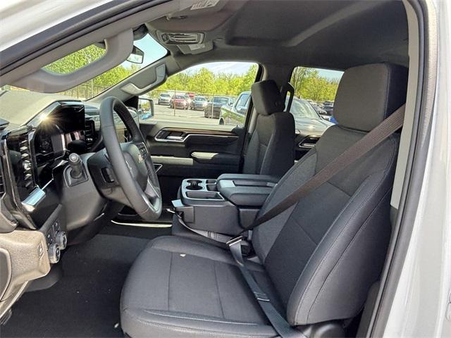 new 2025 Chevrolet Silverado 1500 car, priced at $51,060