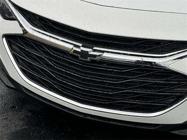 new 2025 Chevrolet Malibu car, priced at $26,515