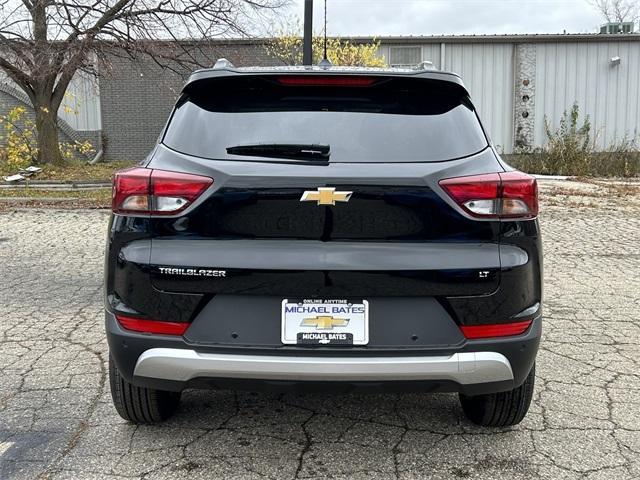 new 2025 Chevrolet TrailBlazer car, priced at $26,599