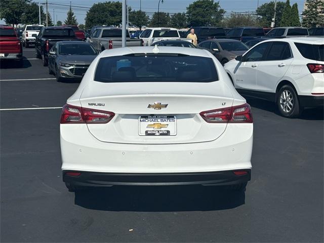 new 2025 Chevrolet Malibu car, priced at $31,520